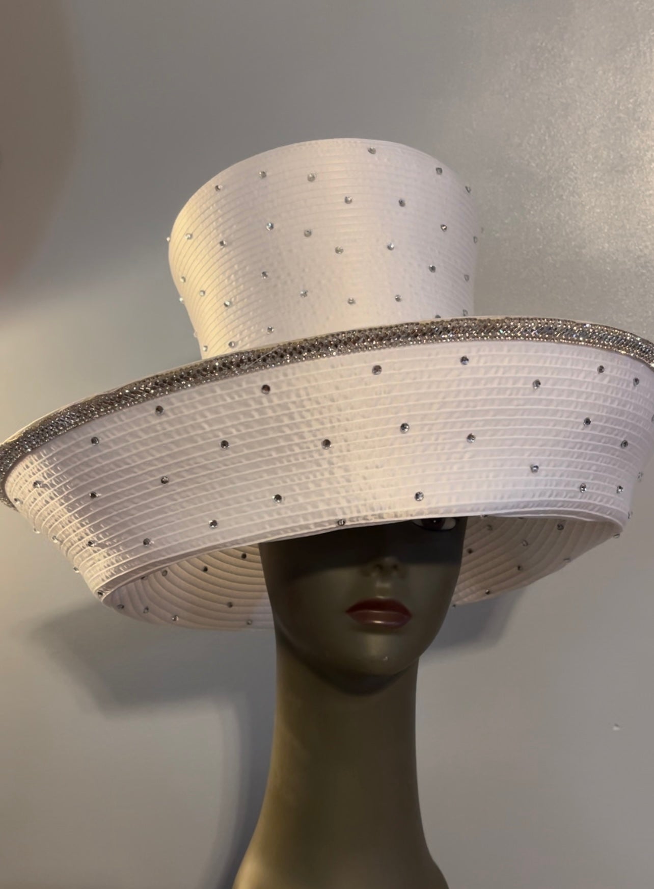 Sparkling White Hat